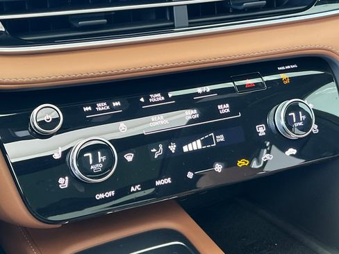 New 2026 INFINITI QX60 Autograph w/ Autograph Tech Package image 23