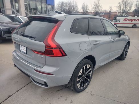 New 2026 Volvo XC60 T8 Plus w/ Climate Package image 8