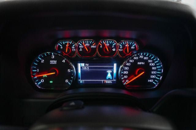 Used 2018 GMC Yukon SLT w/ Open Road Package AWD/4WD image 5