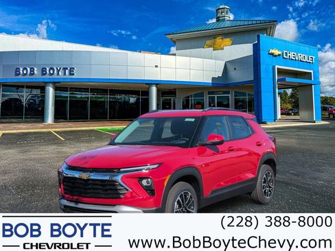 New 2026 Chevrolet TrailBlazer LT w/ Convenience Package image 1