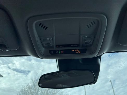 Used 2024 Chevrolet Malibu LS image 32