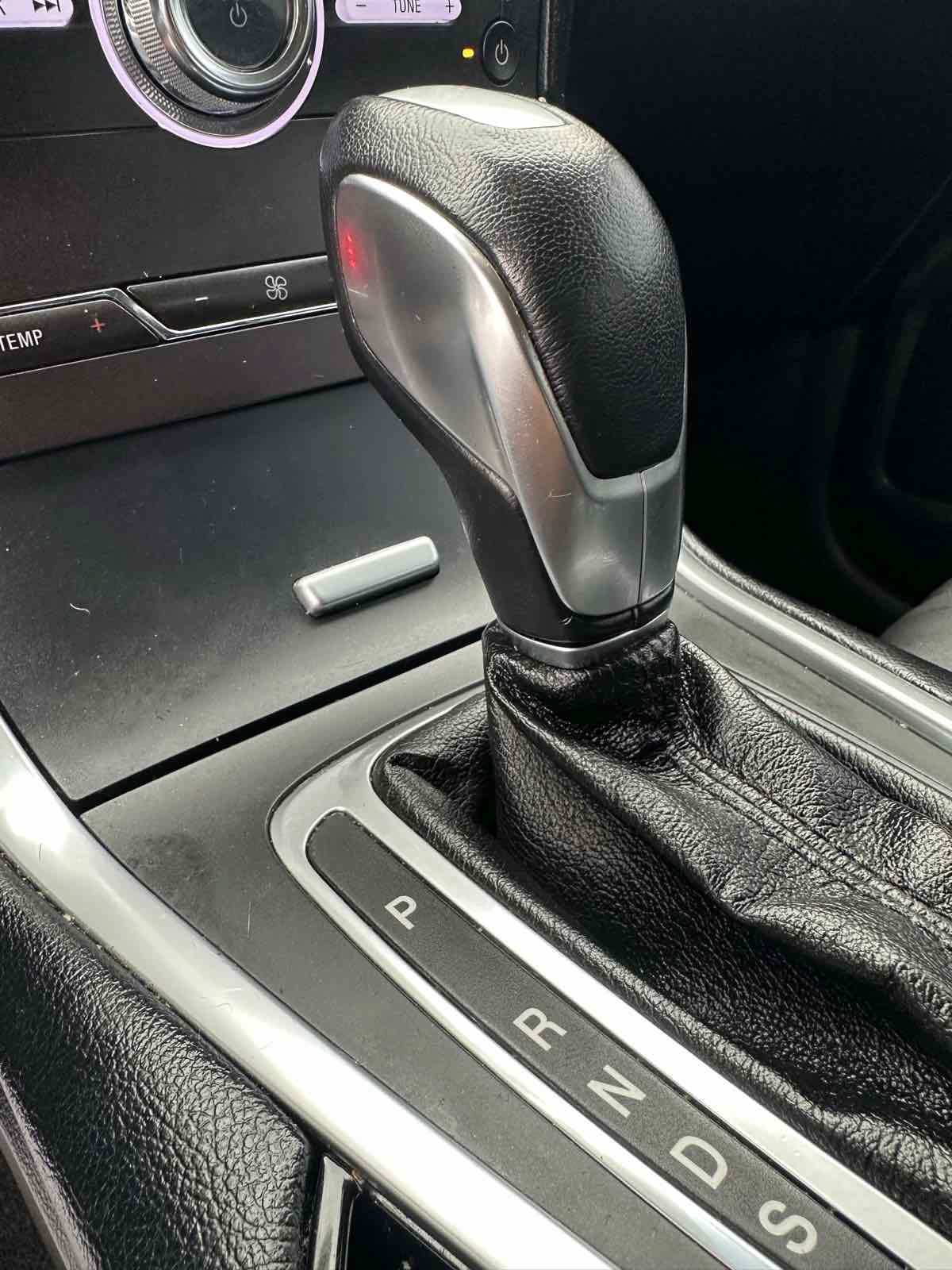 Used 2018 Ford Edge Titanium AWD/4WD image 21
