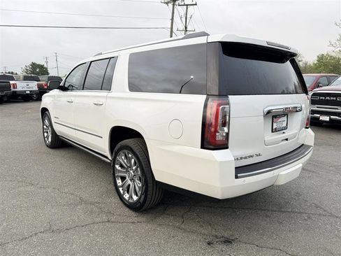 Used 2016 GMC Yukon XL Denali w/ Open Road Package AWD/4WD image 7