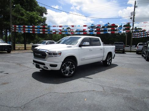 Used 2019 RAM 1500 Limited AWD/4WD image 39