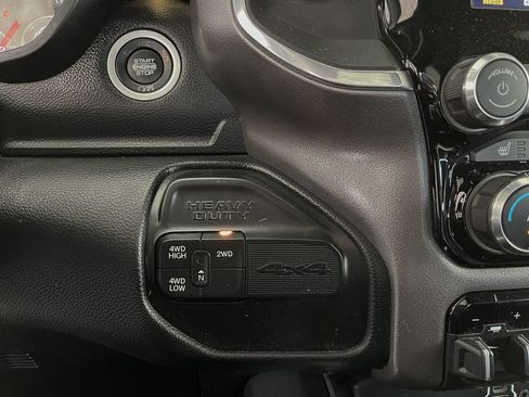 Used 2020 RAM 2500 Laramie AWD/4WD image 15