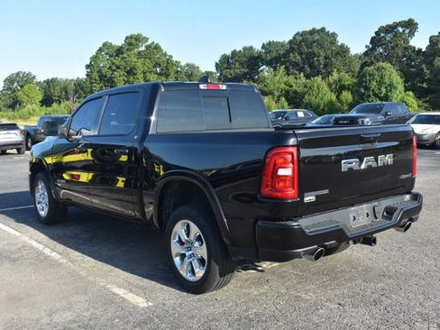 Used 2025 RAM 1500 Big Horn AWD/4WD image 7