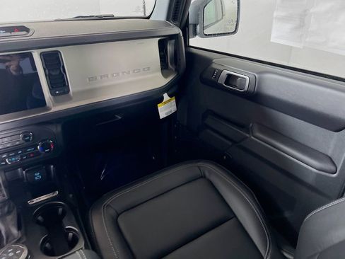 New 2025 Ford Bronco Outer Banks image 27