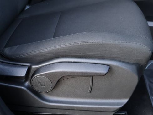 Used 2024 Hyundai Santa Fe SE image 11