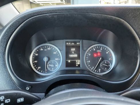 Used 2020 Mercedes-Benz Metris Passenger image 9