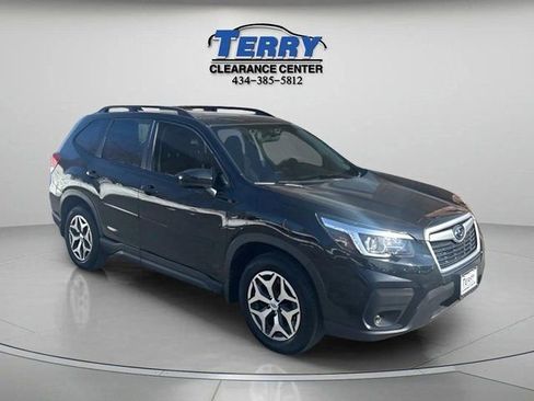 Used 2019 Subaru Forester Premium image 2
