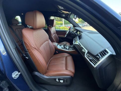 Used 2022 BMW X5 M50i w/ Executive Package AWD/4WD image 22