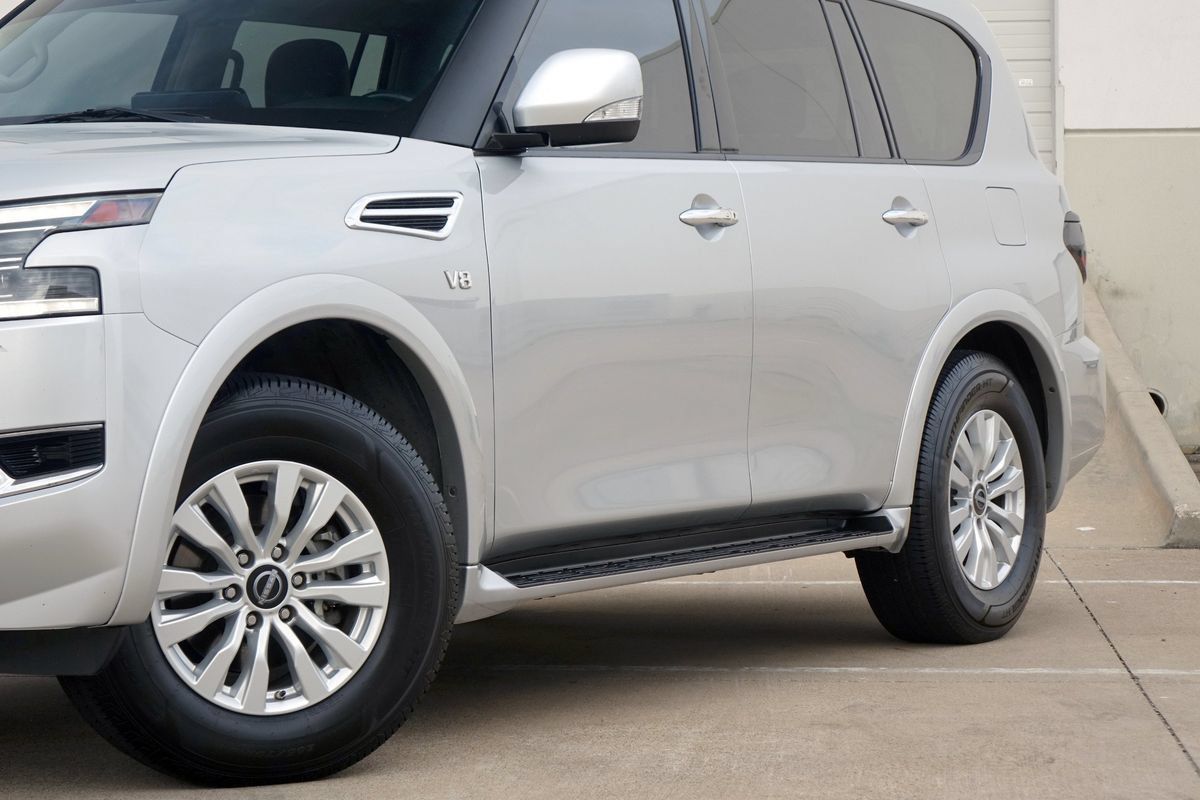 Used 2021 Nissan Armada SV RWD image 22