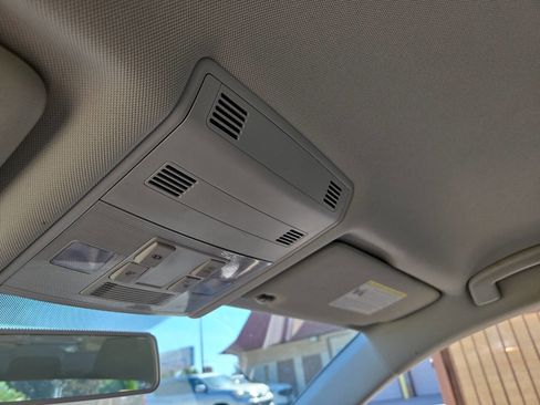 Used 2019 Volkswagen Jetta S image 37