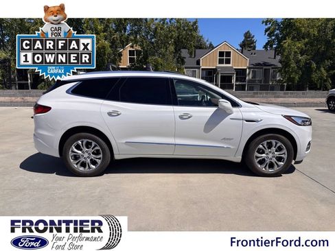 Used 2020 Buick Enclave Avenir w/ Avenir Technology Package AWD/4WD image 7