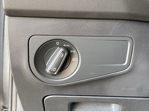 Certified 2023 Volkswagen Tiguan SE AWD/4WD image 31