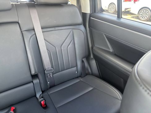 Used 2026 Hyundai Santa Fe SEL FWD image 37