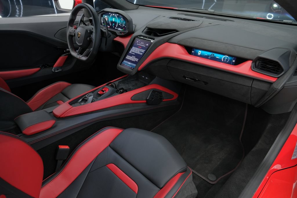 Used 2026 Lamborghini Temerario AWD/4WD image 36
