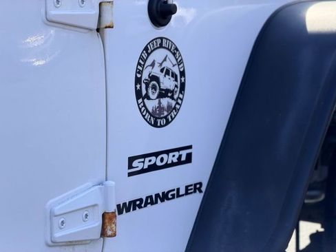 Used 2014 Jeep Wrangler Sport image 18