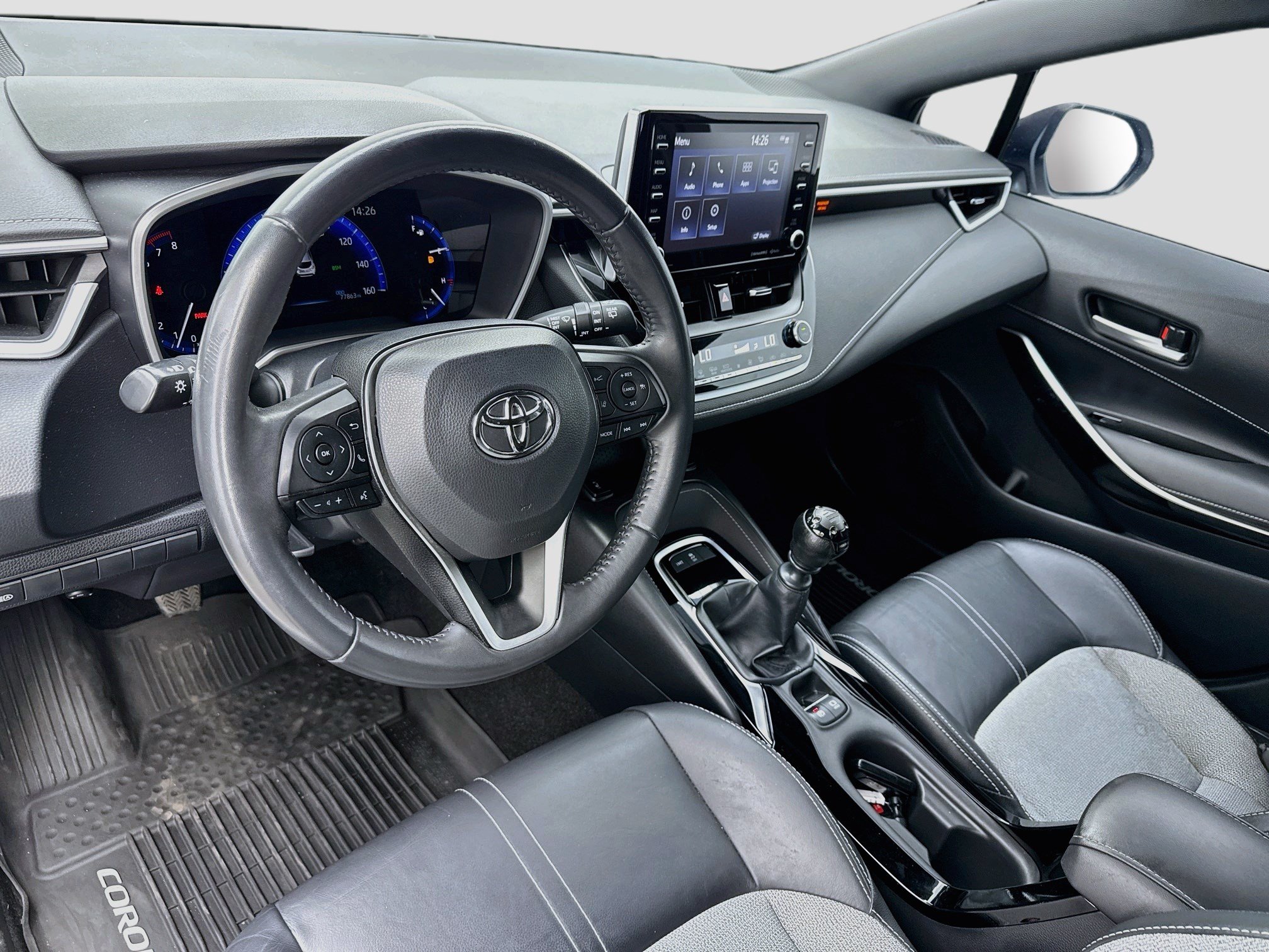 Used 2022 Toyota Corolla XSE FWD image 7
