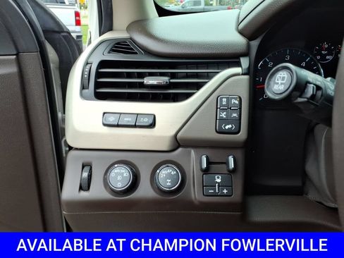 Used 2019 GMC Yukon XL Denali w/ Denali Ultimate Package AWD/4WD image 14