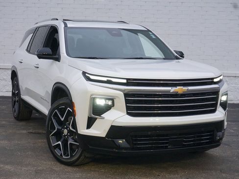 Certified 2025 Chevrolet Traverse High Country image 4