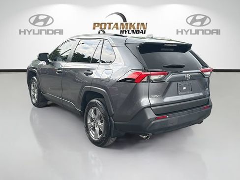 Used 2024 Toyota RAV4 XLE w/ Convenience Package FWD image 7