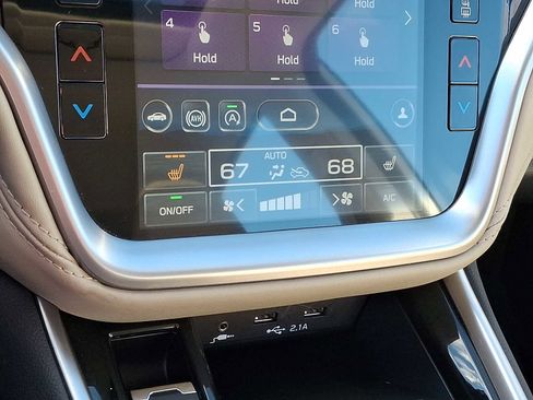 Used 2021 Subaru Legacy Limited image 18