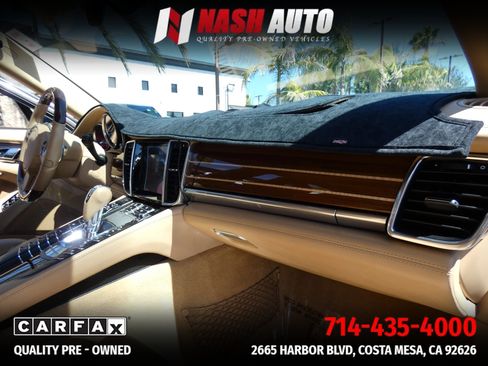 Used 2013 Porsche Panamera 4S image 35