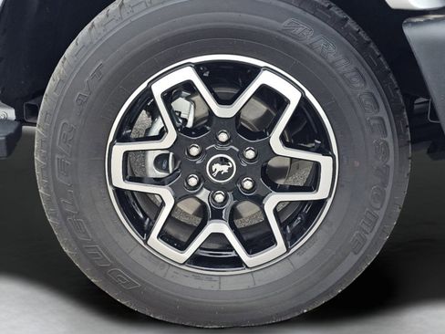 Used 2021 Ford Bronco Outer Banks image 17