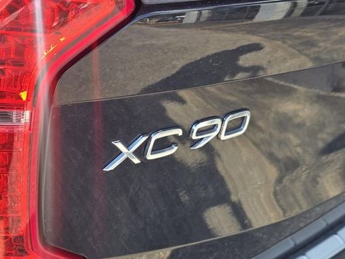 Used 2023 Volvo XC90 B6 Plus w/ Protection Package Premier AWD/4WD image 16