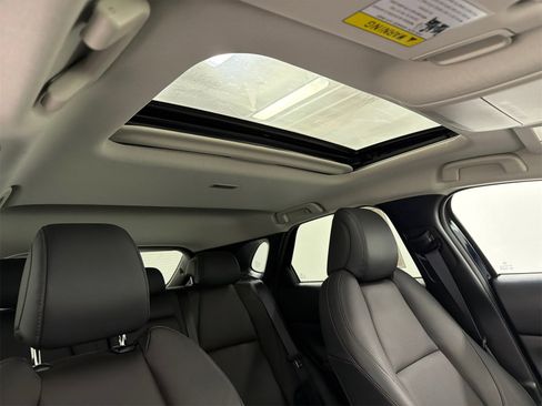 Used 2025 MAZDA CX-30 AWD 2.5 S w/ Premium Package image 13