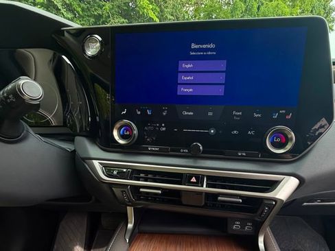 Certified 2024 Lexus RX 350 Premium w/ Convenience Package AWD/4WD image 16