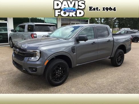 New 2025 Ford Ranger XLT w/ FX4 Off-Road Package image 4