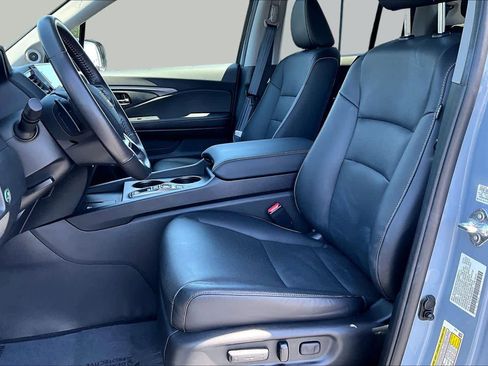 Used 2025 Honda Ridgeline RTL+ image 7