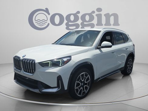 Used 2025 BMW X1 xDrive28i w/ Convenience Package AWD/4WD image 1