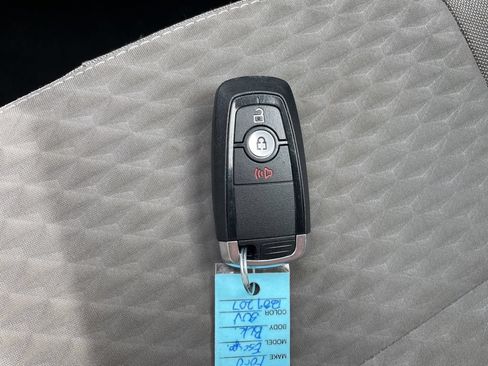 Certified 2022 Ford Escape SE AWD/4WD image 22