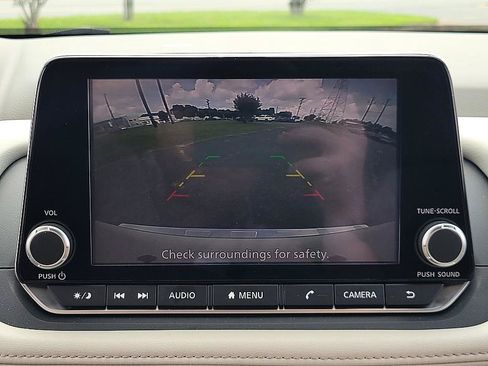 Used 2023 Nissan Rogue SV FWD image 26