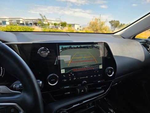 Used 2025 Lexus NX 350h AWD w/ Cold Area Package image 37