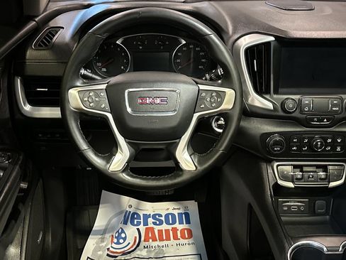 Used 2023 GMC Terrain SLT w/ Infotainment Package II AWD/4WD image 27