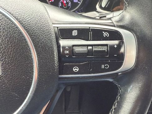 Used 2022 Kia K5 GT-Line image 11