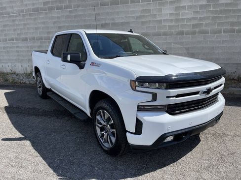 Used 2019 Chevrolet Silverado 1500 RST w/ True North Edition AWD/4WD image 3