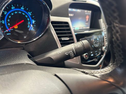 Used 2015 Chevrolet Cruze LTZ w/ Sun, Sound and Sport Package image 21