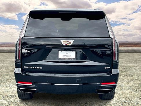 Certified 2025 Cadillac Escalade Sport Platinum w/ LPO, Floor Liner Package image 6