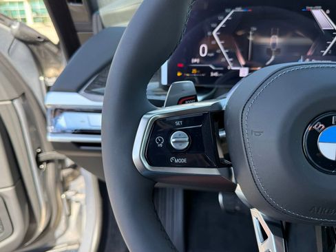 New 2026 BMW 760i xDrive AWD/4WD image 25