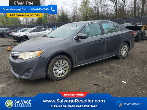 Used 2012 Toyota Camry LE image 1