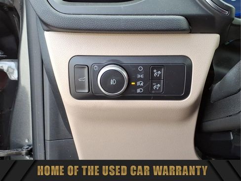Used 2020 Ford Escape Titanium AWD/4WD image 18