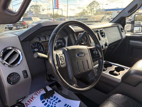Used 2012 Ford F250 Lariat w/ Lariat Ultimate Pkg image 16