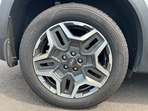 Used 2022 Hyundai Santa Fe SEL Premium AWD/4WD image 19