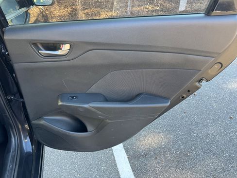 Used 2020 Hyundai Accent SE image 50