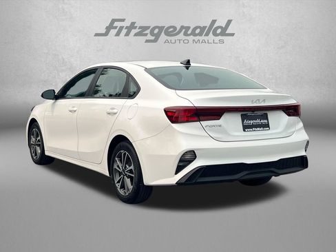 Used 2023 Kia Forte LXS FWD image 9